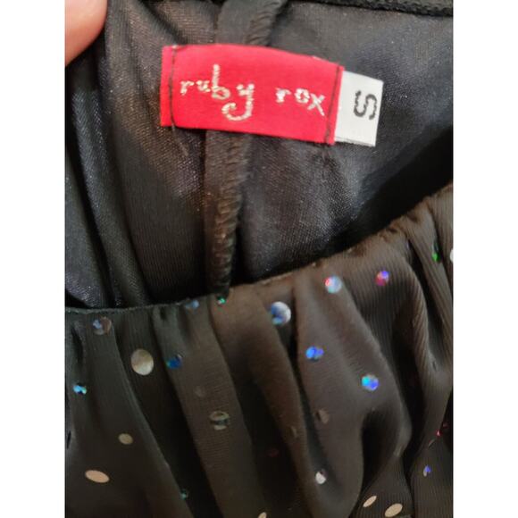 Ruby Rox Junior Black Sequin Formal Party Prom Dress Size S B28.5 - Picture 2 of 8